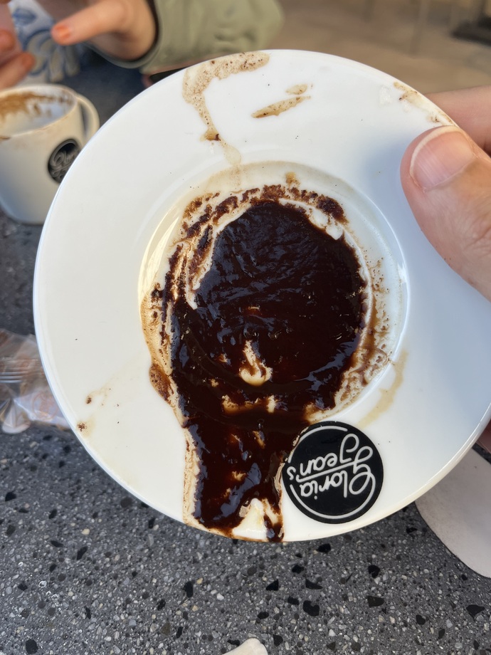 Arkadaşlar falıma bakar mısınız?