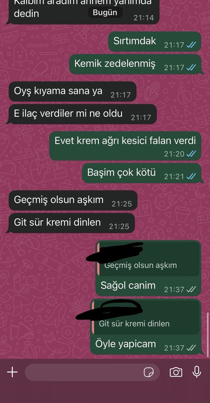 Sevgilim sabahtan beri mesajlarıma geç dönüyor sizce bana ilgisi mi azalmiş?