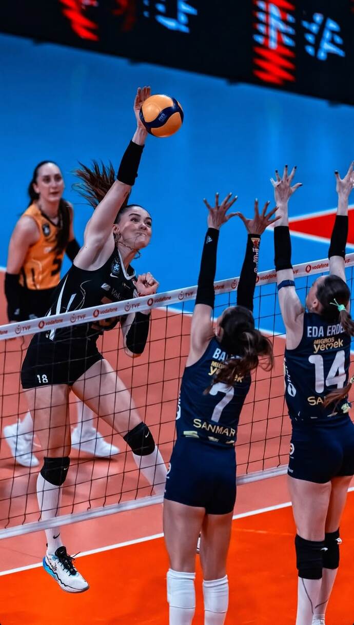 Voleybol en çok kızlara basketbol en çok erkeklere yakışır değil mi sizce?