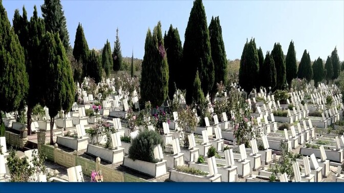 Sevdiğiniz bir insan hayattayken birlikte mezar yeri seçmek isterse tepkiniz ne olur?