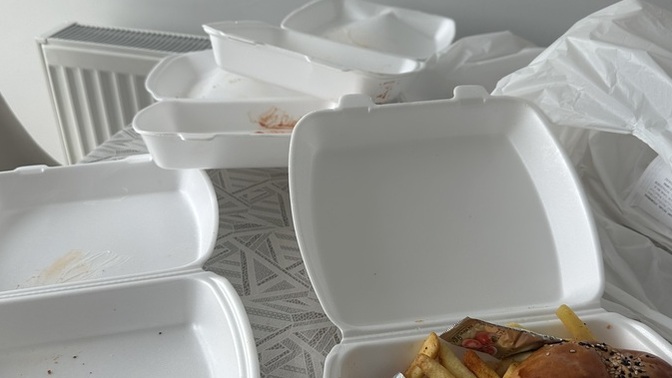 4 hamburger yemek çok mu?