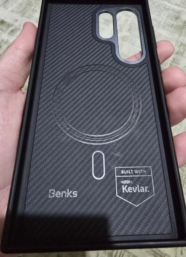 Telefonunuzun kılıfı hangi tür memnun musunuz?