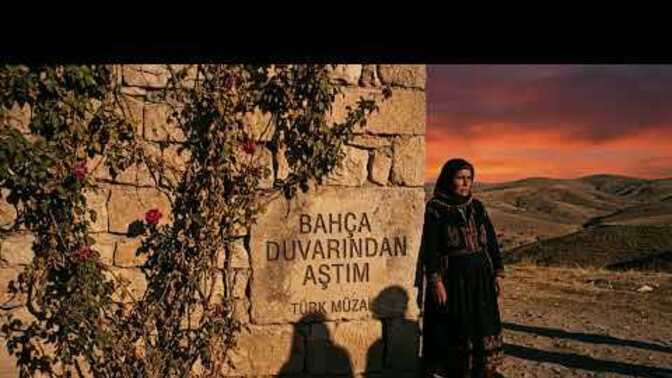 İsminizin geçtiği bir şarkı var mı, varsa hangi şarkı?