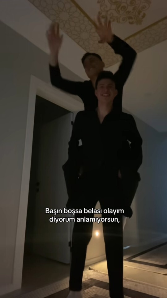Grupta herkesin başını belaya sokan siz misiniz yoksa herkesin başını dertten kurtaran mı?