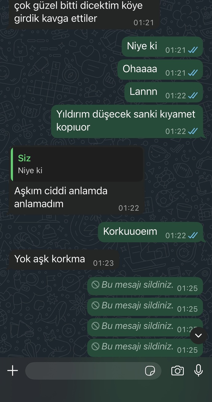 Bu çocuk beni seviyor mu sevmiyor mu anlamıyorum imdat artık ya?
