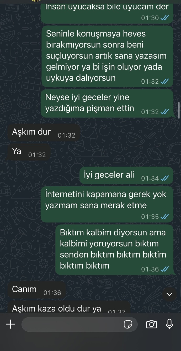 Hep aynı şeyleri söyleyip ilgilenmeyen sevgiliden ayrılır mıydınız?