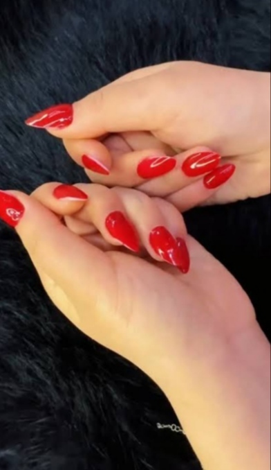 Kırmızı oje her kadına yakışır mı ❤️?