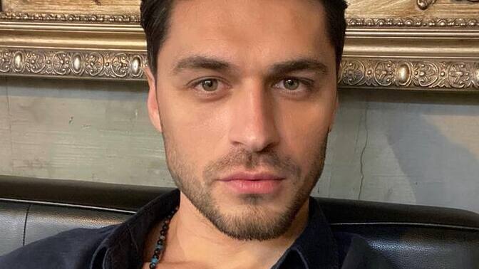 Emre Dinler mi Kenan Yıldız mı daha yakışıklı?