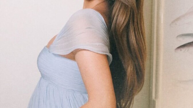 Barbara Palvin'e hamilelik yakışmış mı?