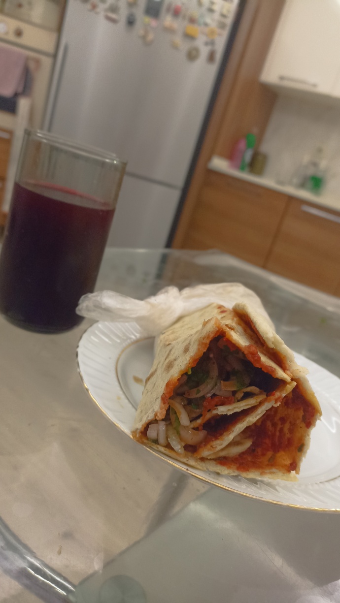 Evde yapılan et döneri sever misiniz, sizce dışarıdaki dönerden farkı ne?
