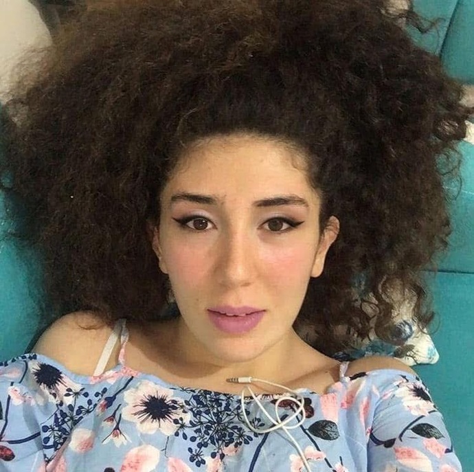 Saçlarımı çok beğeniyorum çok harika değil mi sizce maaşallah?