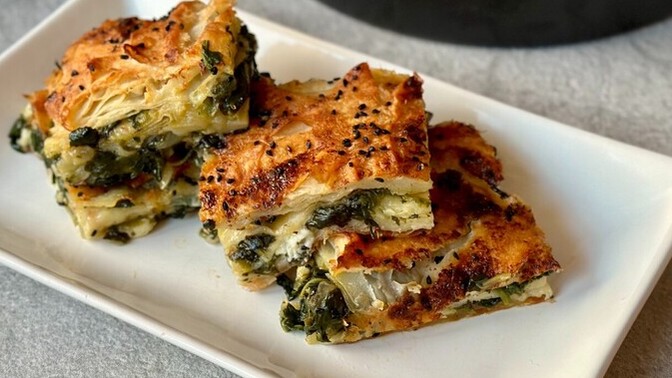 Ispanaklı börek sever misin?
