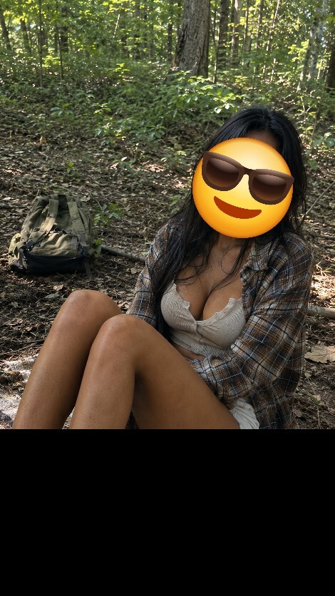 Böyle giyinen bir kız Din Kültürü öğretmeni olabilir mi sizce?