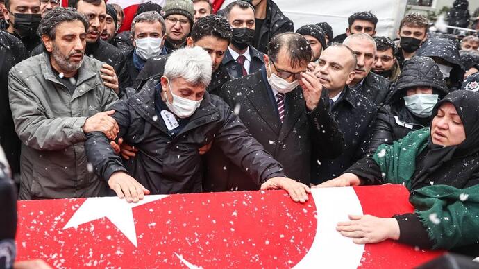 Bu görseldeki soru hakkında ne düşünüyorsunuz? Fikriniz ne?