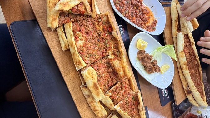 Kıymalı pideden kaç tane yerdiniz?
