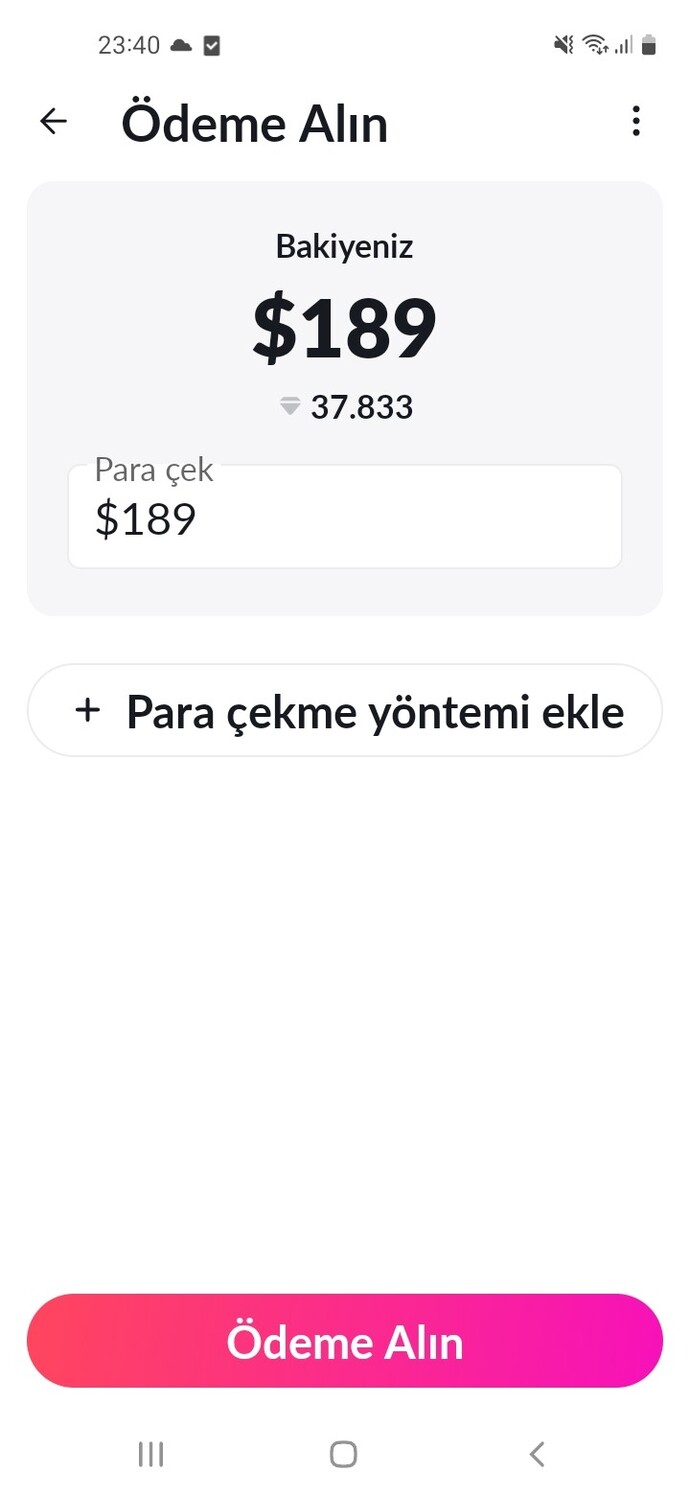 Ailem bana para vermiyor, bir şey istediğim zaman paran varsa al diyor. Tangoda yayınlardan para kazanıyorum, benim hatam mı?