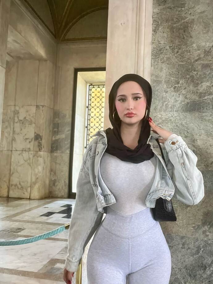 Bu tesettür hangi dine ait?