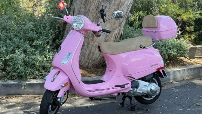 Bu Pembe Motor Çok Tatlı Değil Mi, Motor Kaplama Ne Kadar Maliyeti Var?