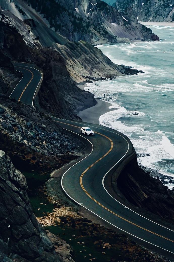Bazen durduk yere her şeyi bırakıp gitmek istemek sizde de oluyor mu 🚘?