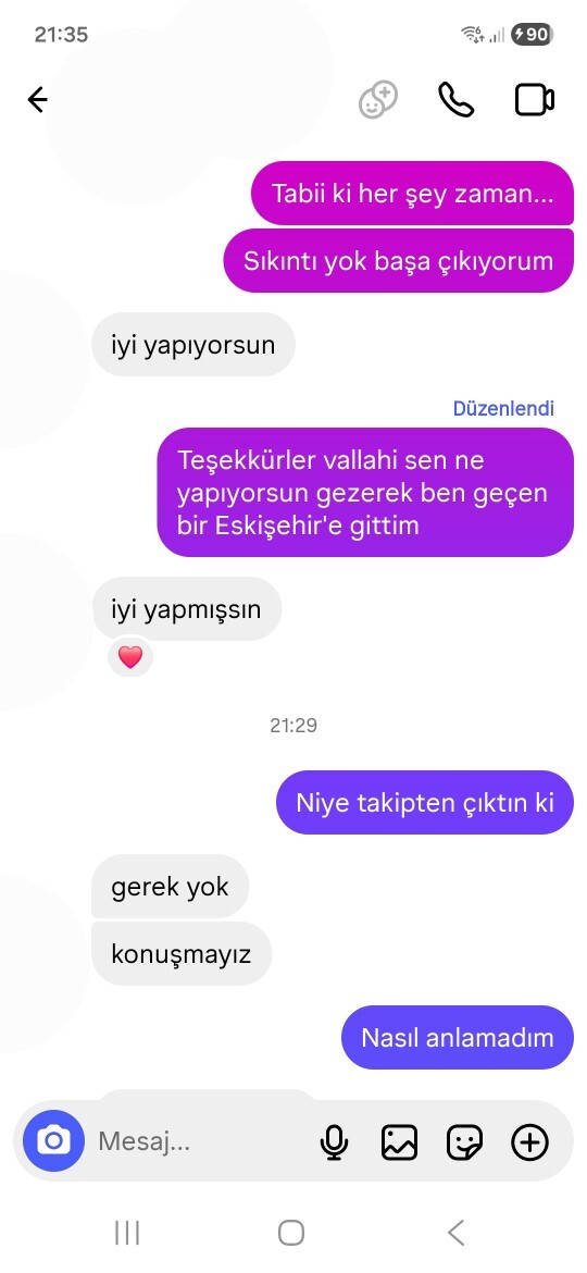538 kişiyi takip eden kadın beni durduk yere çıkardı?