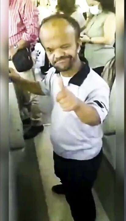 4Yüz grubunu hatırlayan bi ben değilim değil miii?