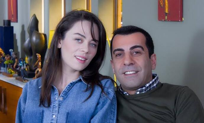 Hoslandigim kiz profilinde erkekle foto atmis, bu sevgilisi mi yoksa yanlis mi yorumluyorum?