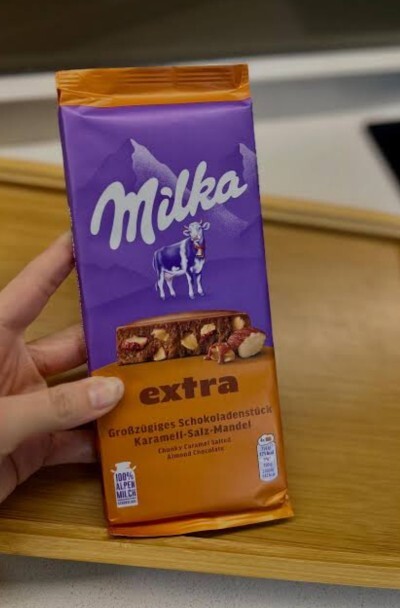 190gram çikolatayı açtığım gibi bitirdim çok mu yedim?