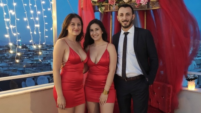 Arkadaşımla aynı elbiseyi ve ayakkabıyı giymek pişti sayılır mı, sizce sorun olur mu?