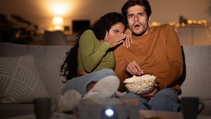 Beraber korku filmi izlemek istediğiniz birisi var mı?