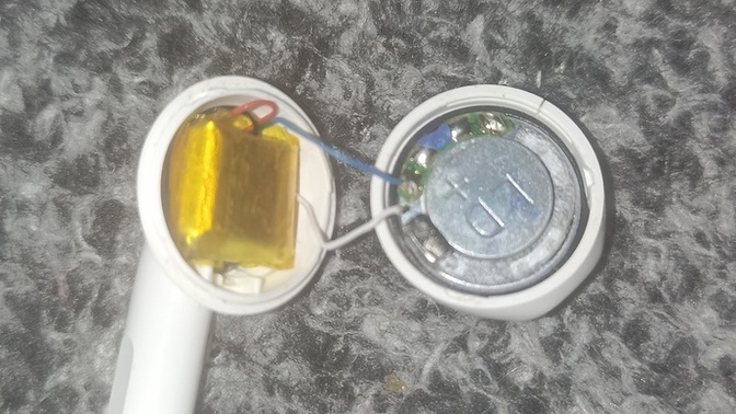 Kulaklık kablosu koptu, telefoncu kulaklık kablo tamiri yapar mı?