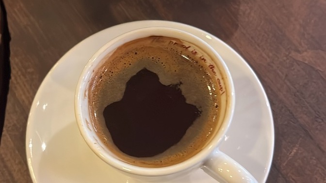 Kim sabah kahvesi içmek ister?