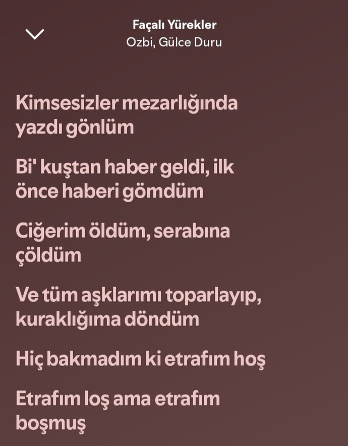 Hak ettiği değeri görmediğini düşündüğünüz bir müzisyen var mı?