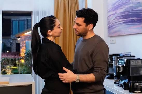“Seni unutamıyorum” diyen eski sevgilinize bir şans daha verir miydiniz?