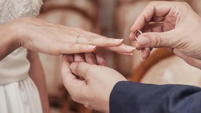 Evlenmek istiyorum ama ailem izin vermiyor?