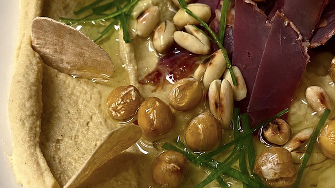 Pastırmalı humus sever misiniz?