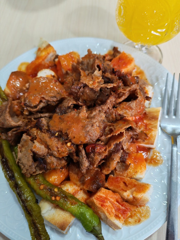 Akşamları yemek yeme huyunuz var mı?