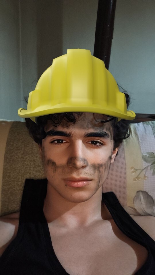 Sizce bu fotoğrafta jön havası var mı, yoksa abartıyor muyum Esmer severler toplansın. 🎭?