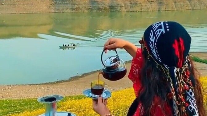 Cömert biri misin, son yediğin veya içtiğin şeyi bana verseydin, ben ne yemiş içmiş olurdum?