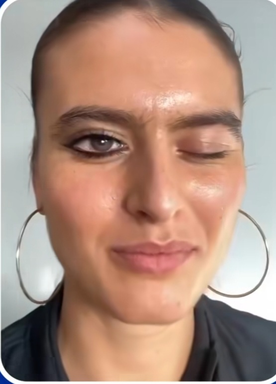 Göz kapağına yapılan bu makyajı nasıl buldunuz?