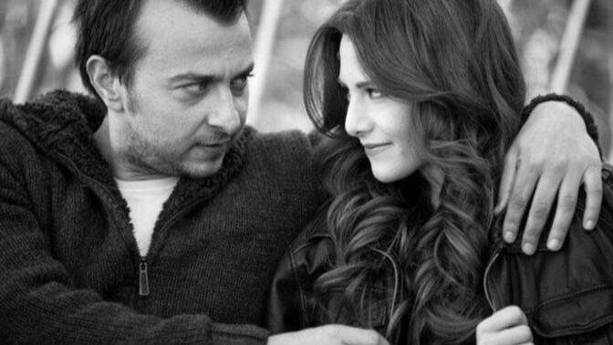 Aşk gönül yanılması mıdır?