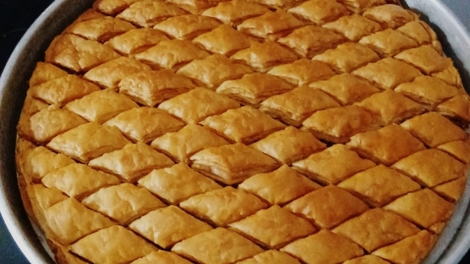 Bayram hazırlığı için baklavalar açıldı mı, siz neler yaptınız neler hazırladınız?