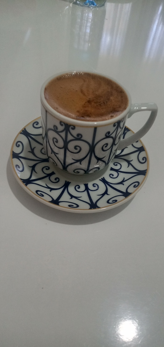 Gerçek Türk kahvesi tadı cezvede ağır ağır pişende mi yoksa makinede mi çıkar?