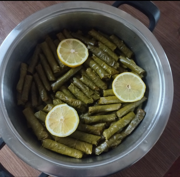 Sevdiğiniz beye sarma sarar mısınız yoksa aç mı kalsınlar?