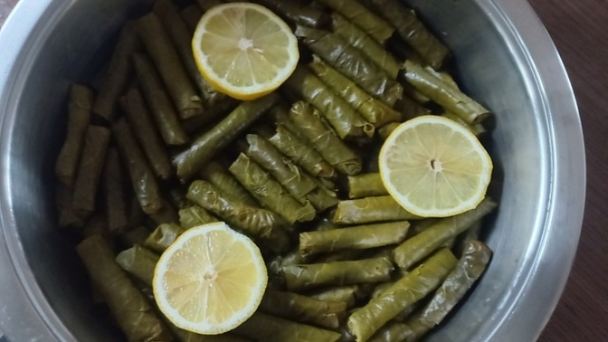 Sevdiğiniz beye sarma sarar mısınız yoksa aç mı kalsınlar?