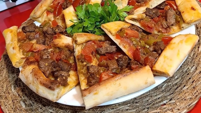 Ev yapımı etli pide severmisiniz?