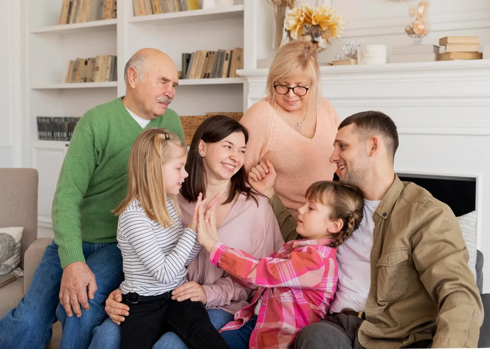 Bayramda kalabalık aile sofraları mı, sakin bir tatil mi tercih edersin?