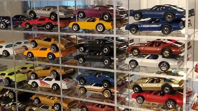 Çocukluğunuzda hiç oyuncak koleksiyonunuz oldu mu, hala saklıyor musunuz?