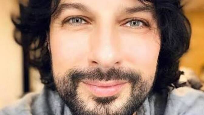 Sizce Tarkan'a uzun saç yakışmış mı?