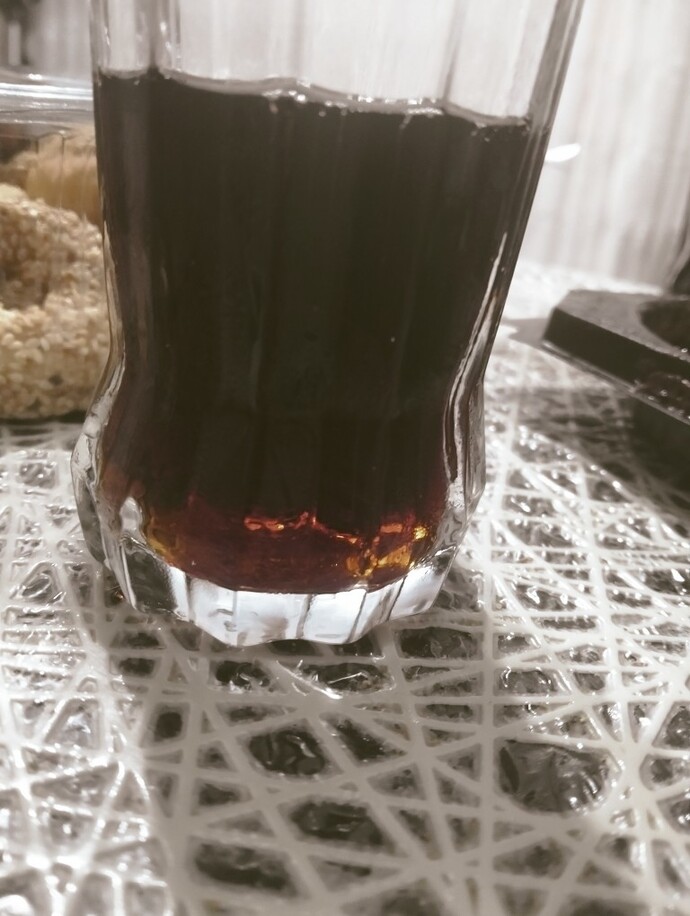 Akşamları evde keyif yaparken favori içeceğiniz ne oluyor?