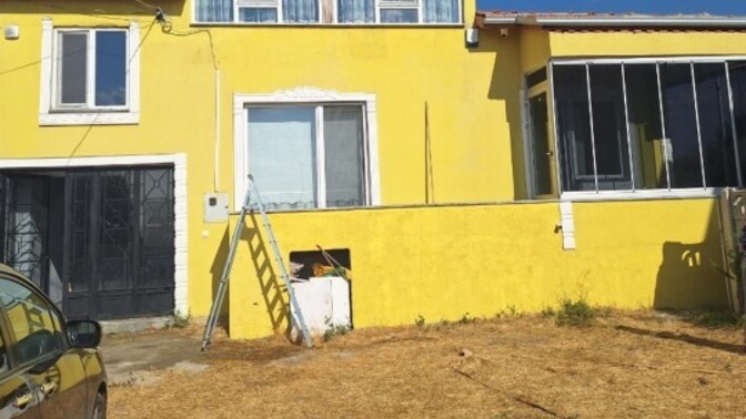 Bahçedeki yabani otlar için en hesaplı çözüm ne olur, beton mu mıcır mı?